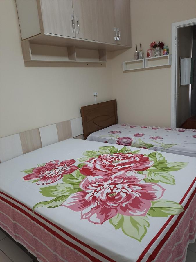 Meu Pequeno Mundo Apartment ปรายากรันเด ภายนอก รูปภาพ